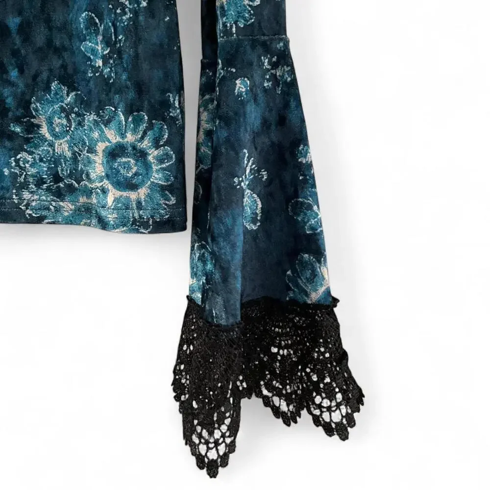 NEW Beautiful Vintage S-XL Boho Blue Velvet Blouse Lace Trim Floral Print Top - Picture 4 of 10